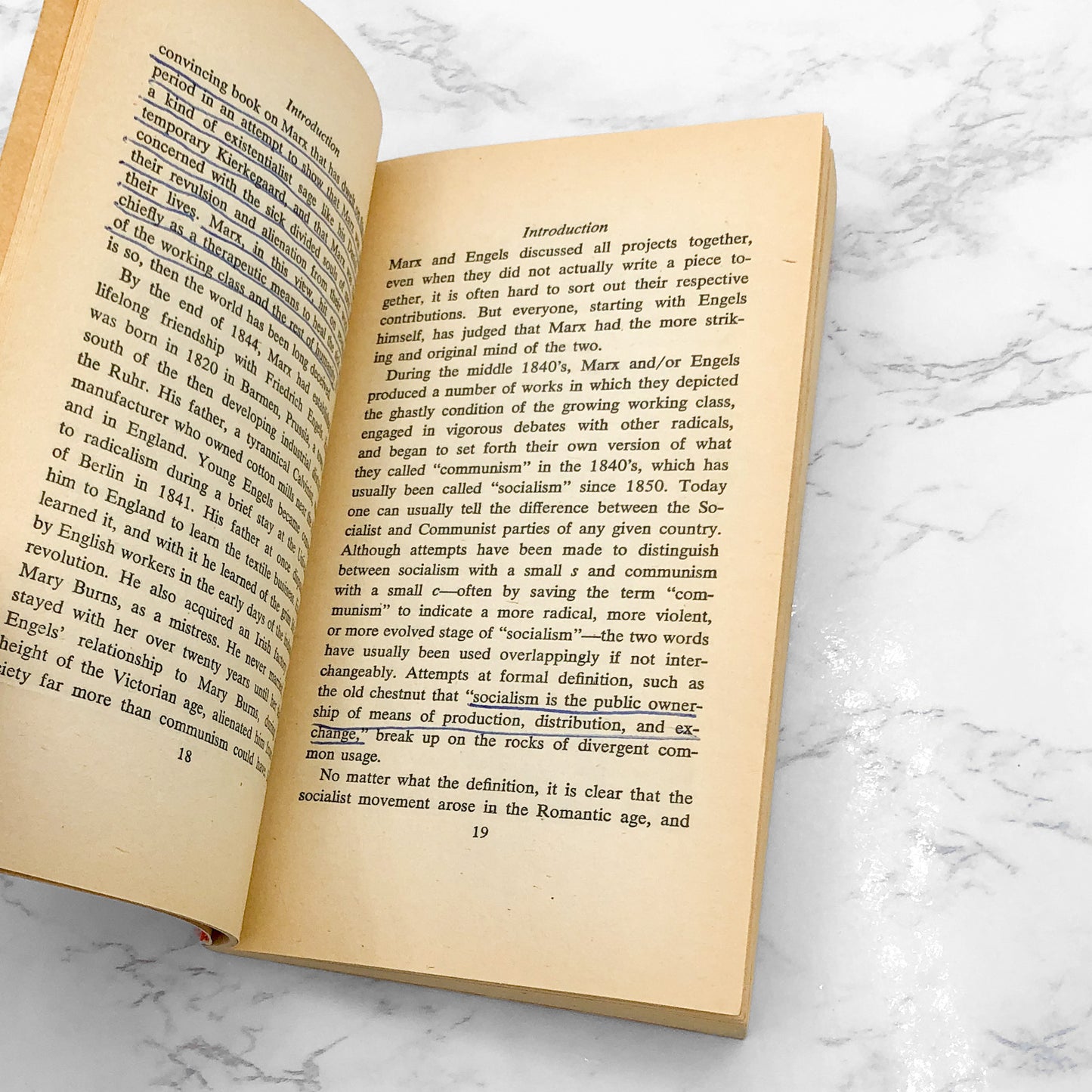 The Communist Manifesto by Karl Marx & Friedich Engels (1964 PAPERBACK) Pocket Books