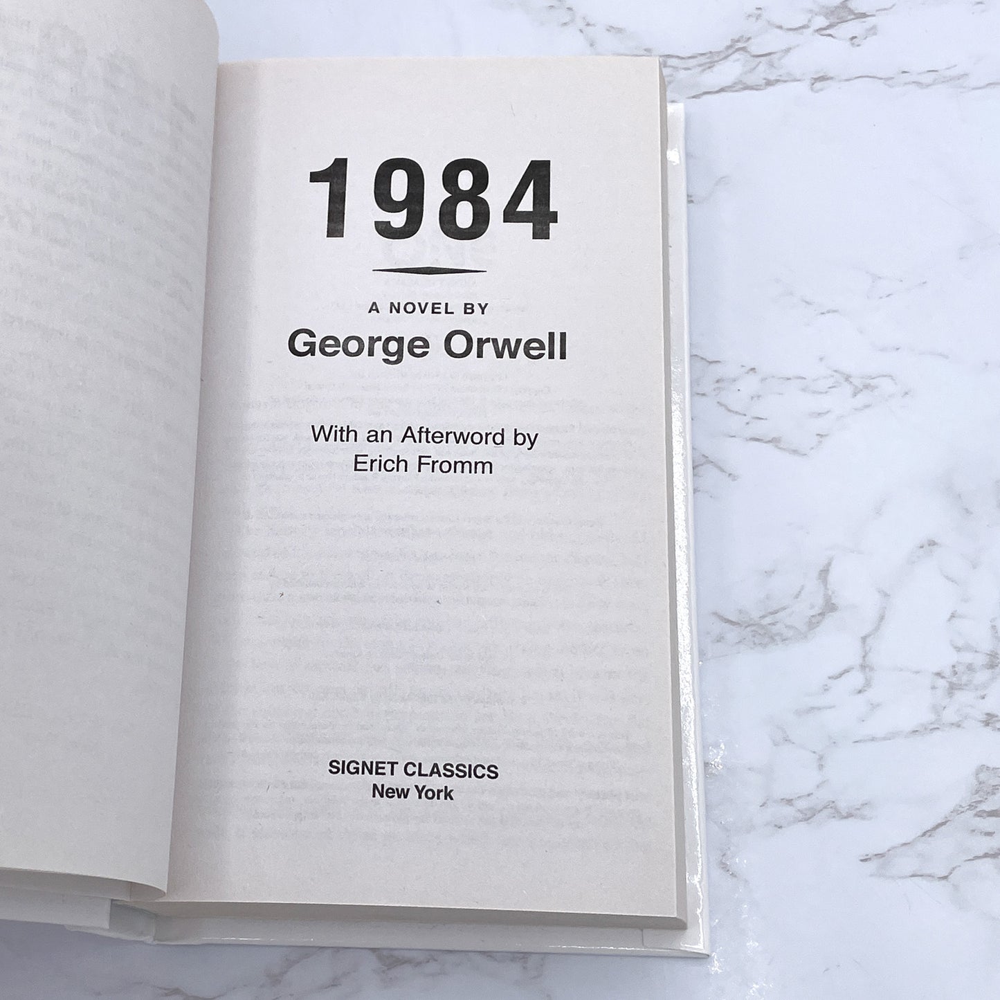 1984 by George Orwell [CENTENNIAL EDITION HARDCOVER] 1999 • Signet • RARE Turtleback