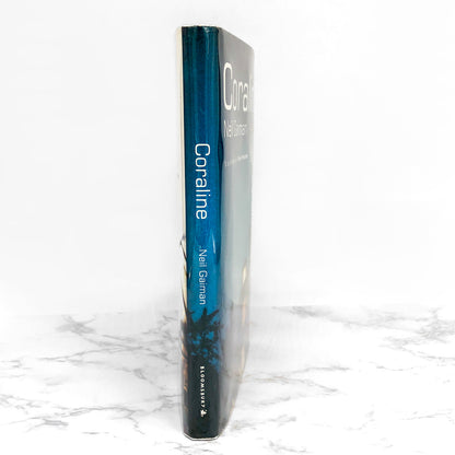 Coraline by Neil Gaiman [RARE U.K. FIRST EDITION] 2002 • Bloomsbury