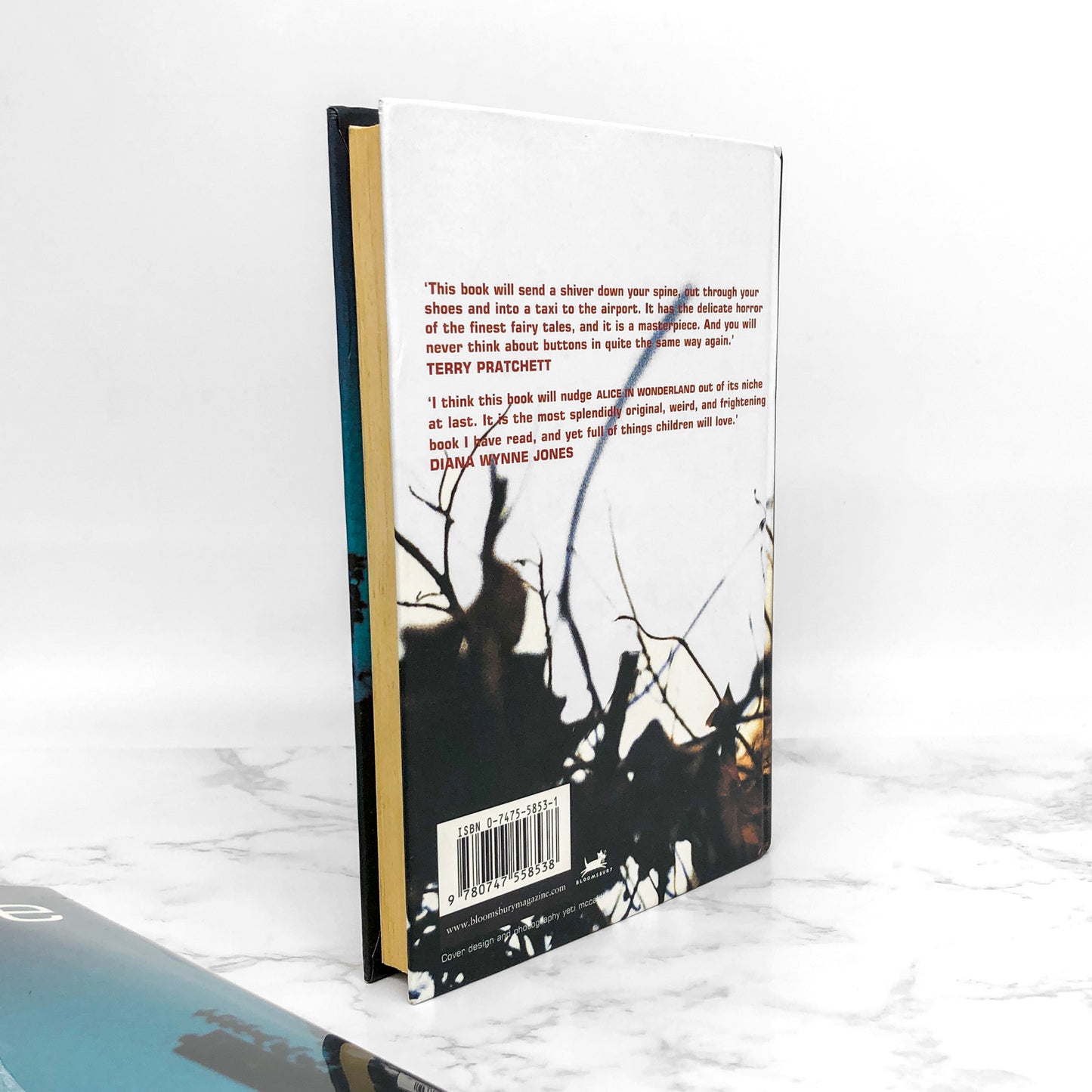 Coraline by Neil Gaiman [RARE U.K. FIRST EDITION] 2002 • Bloomsbury