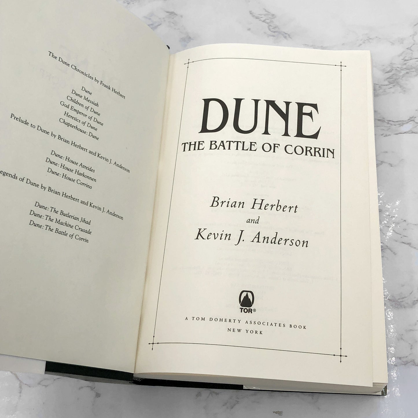 DUNE: The Battle of Corrin by Brian Herbert & Kevin J. Anderson [FIRST EDITION • FIRST PRINTING] 2004