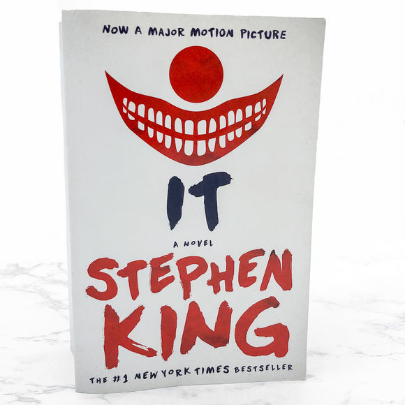 IT by Stephen King [TRADE PAPERBACK RE-ISSUE] 2016 • Scribner