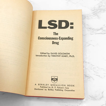 LSD: The Consciousness-Expanding Drug by David Solomon & Timothy Leary [FIRST PAPERBACK PRINTING] 1966 • Berkley