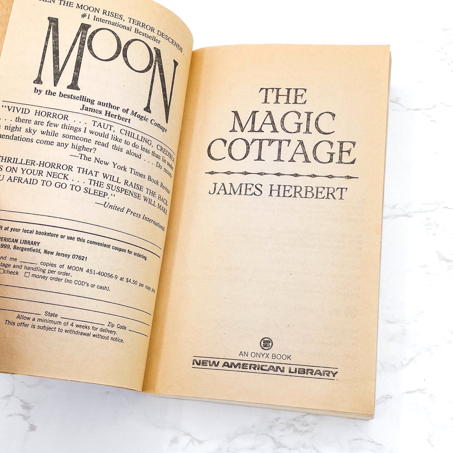 The Magic Cottage by James Herbert [FIRST U.S. PAPERBACK PRINTING] 1988 • Onyx