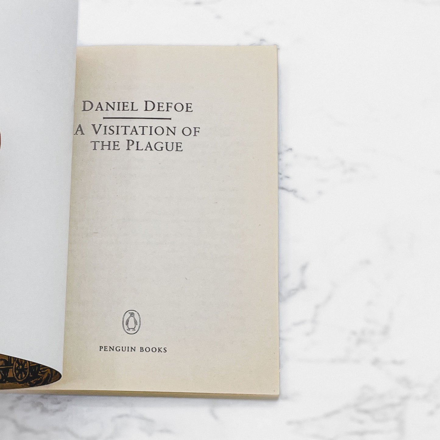 A Visitation of the Plague by Daniel Defoe [U.K MINIATURE PAPERBACK] 1995 • Penguin Classics