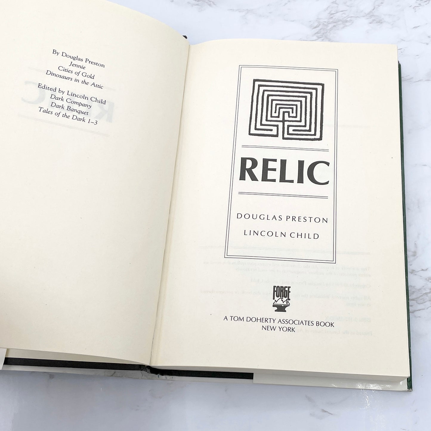 Relic by Douglas Preston & Lincoln Child [1995 HARDCOVER] BCE • Forge