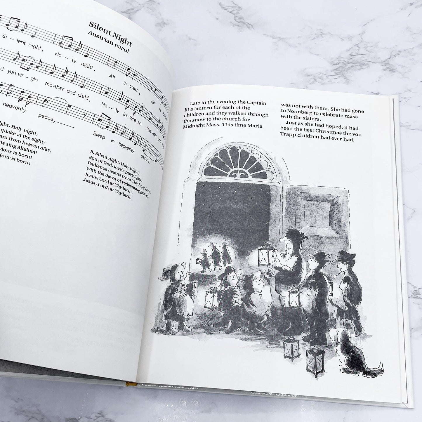 The Trapp Family Book by Hans Wilhelm [U.K. FIRST EDITION] 1987 • Heinemann