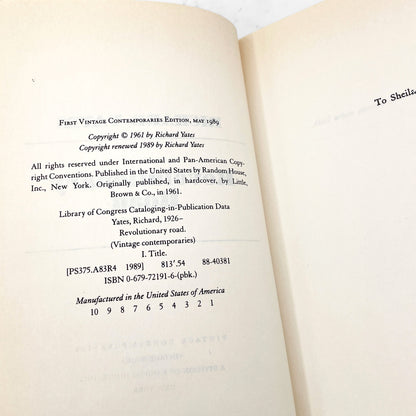 Revolutionary Road by Richard Yates [TRADE PAPERBACK] 1989 • Vintage Contemporaries • 1st Print!