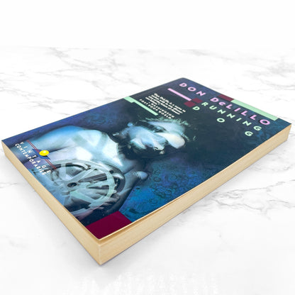 Running Dog by Don DeLillo [TRADE PAPERBACK] 1989 • Vintage Contemporaries • 1st Print!