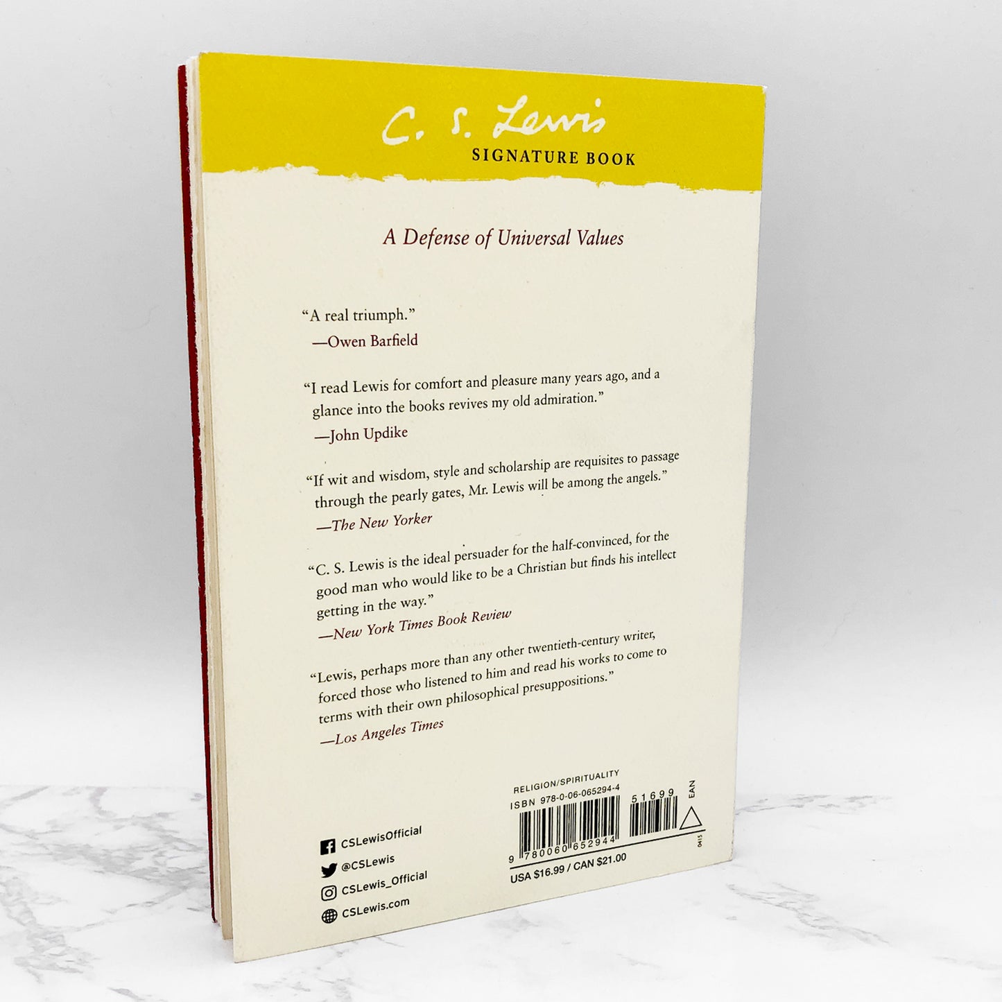 The Abolition of Man by C.S. Lewis [DELUXE TRADE PAPERBACK] 2001