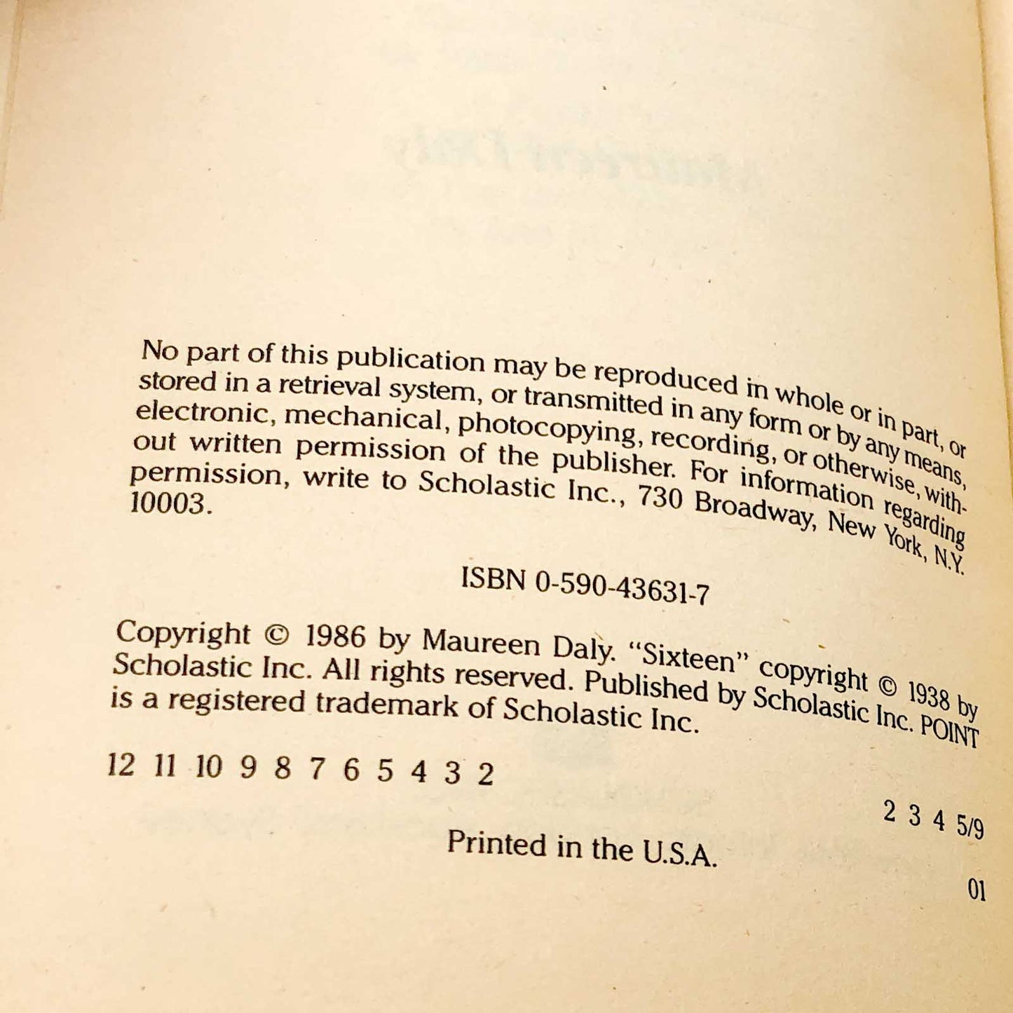 Acts of Love by Maureen Daly [FIRST PAPERBACK EDITION] 1986 • POINT