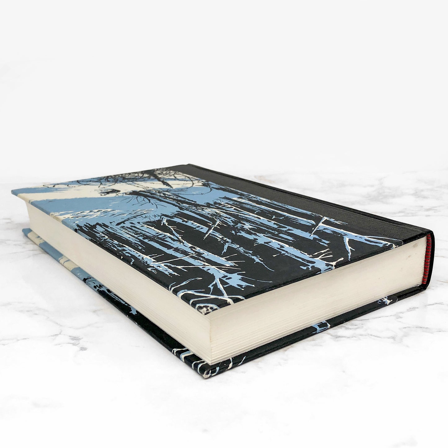 A Farewell to Arms by Ernest Hemingway [THE FOLIO SOCIETY] 1999 • Rare U.K. Illustrated Edition