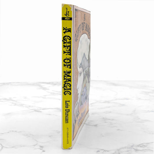 A Gift of Magic by Lois Duncan [FIRST PAPERBACK PRINTING] 1972 • Archway