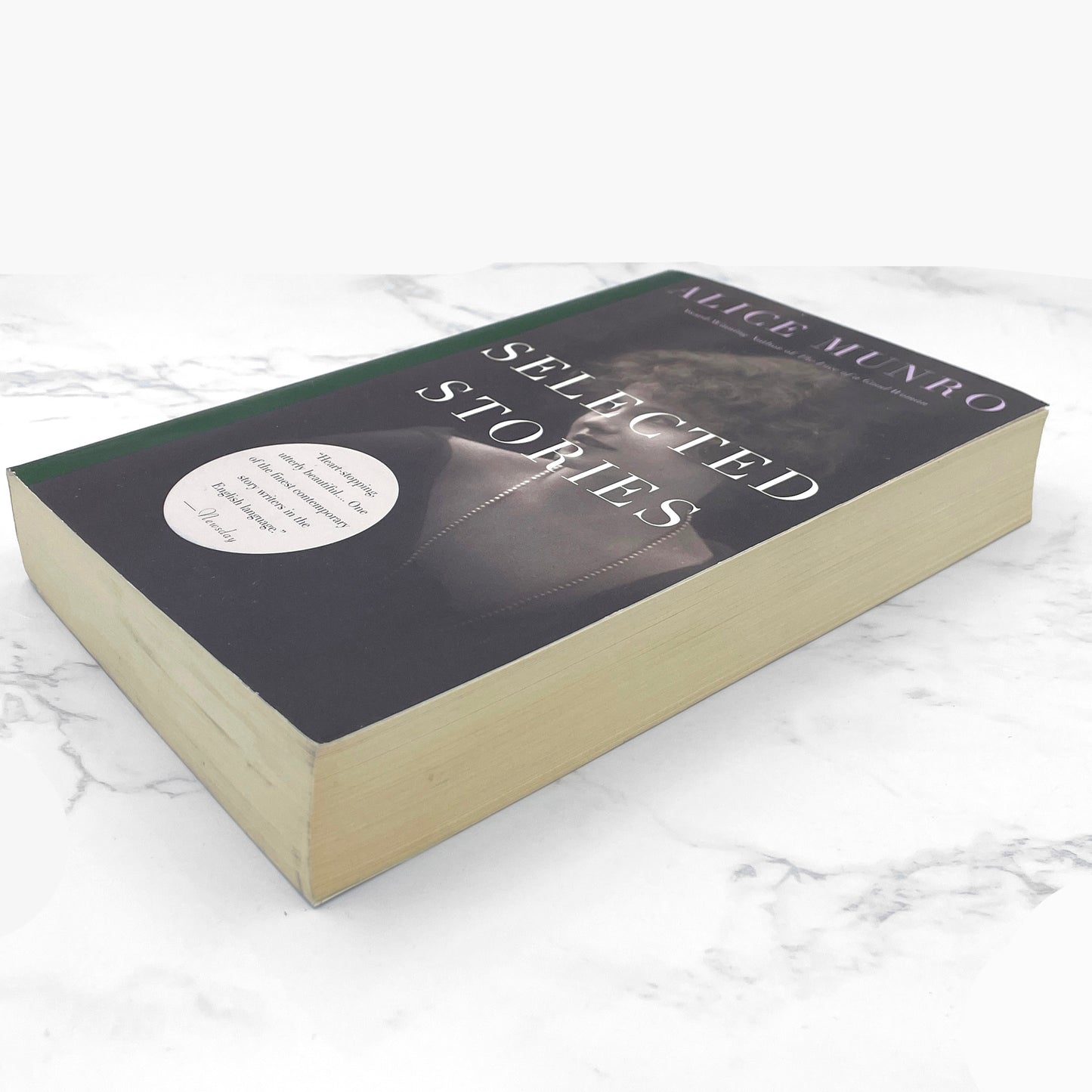 Selected Stories by Alice Munro [FIRST PAPERBACK EDITION] 1997 • Vintage