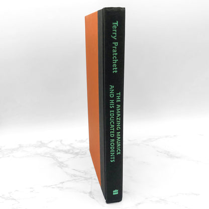 The Amazing Maurice & His Educated Rodents by Terry Pratchett [FIRST EDITION] 2001 • Discworld #28