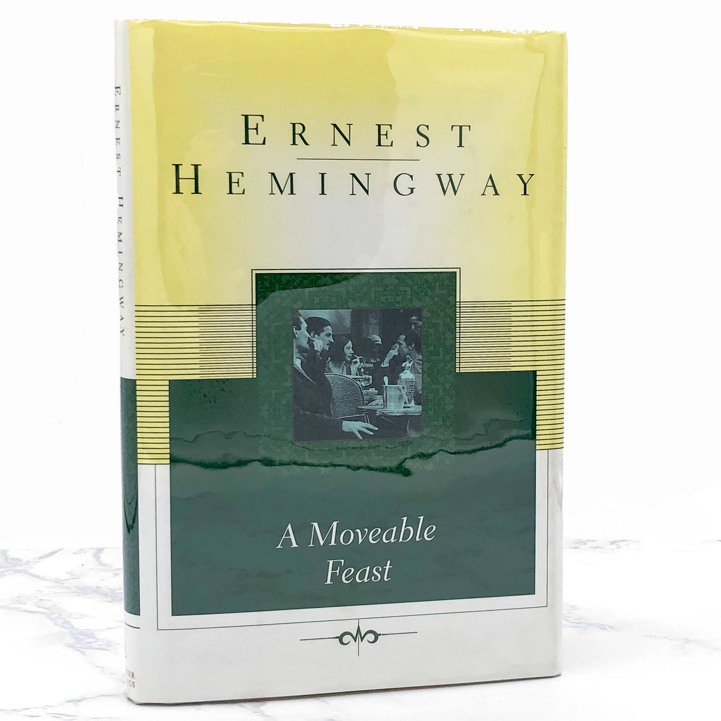 A Moveable Feast by Ernest Hemingway [HARDCOVER RE-ISSUE] 1996 • Scribner