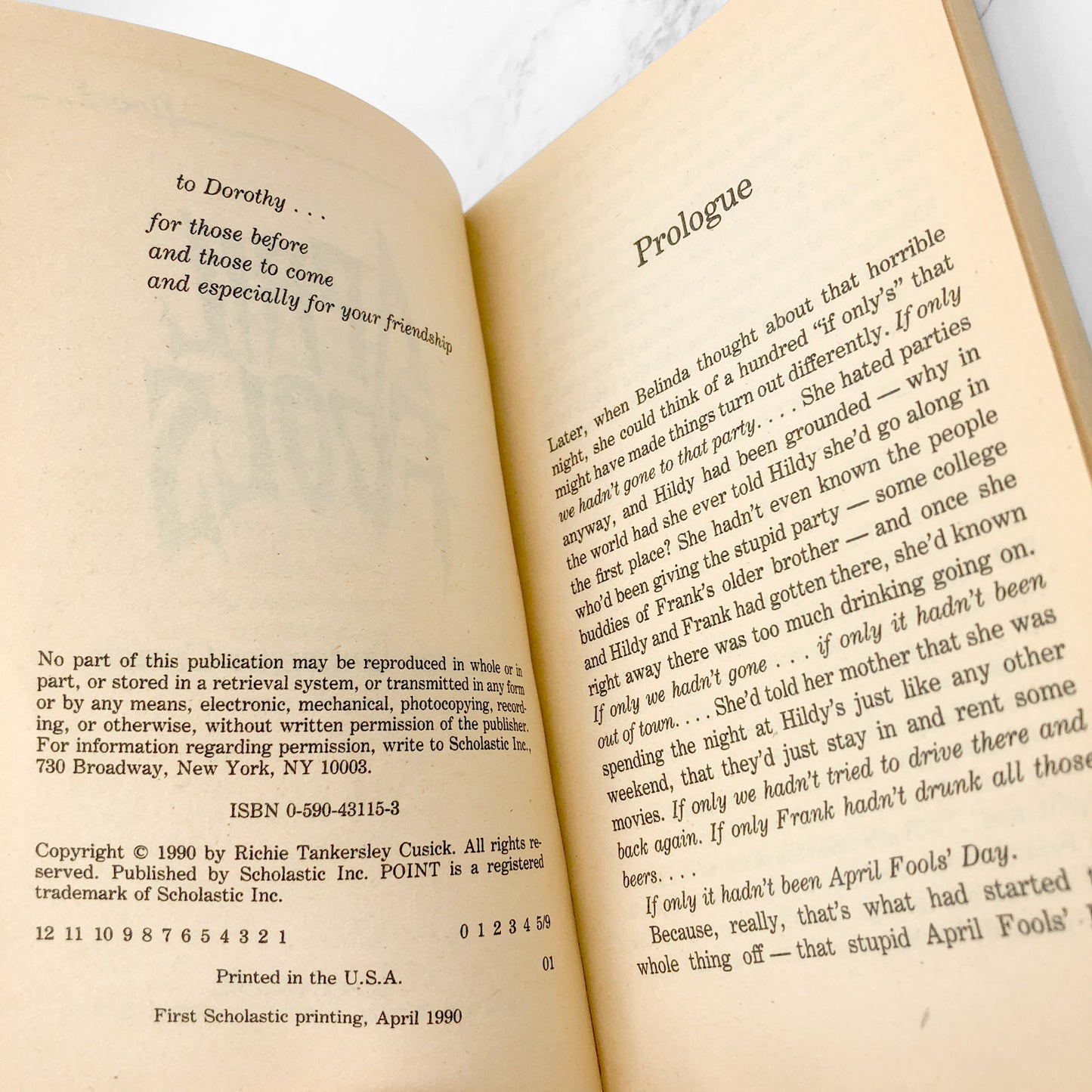 April Fools by Richie Tankersley Cusick [FIRST PRINTING] 1990 • Point Horror #15