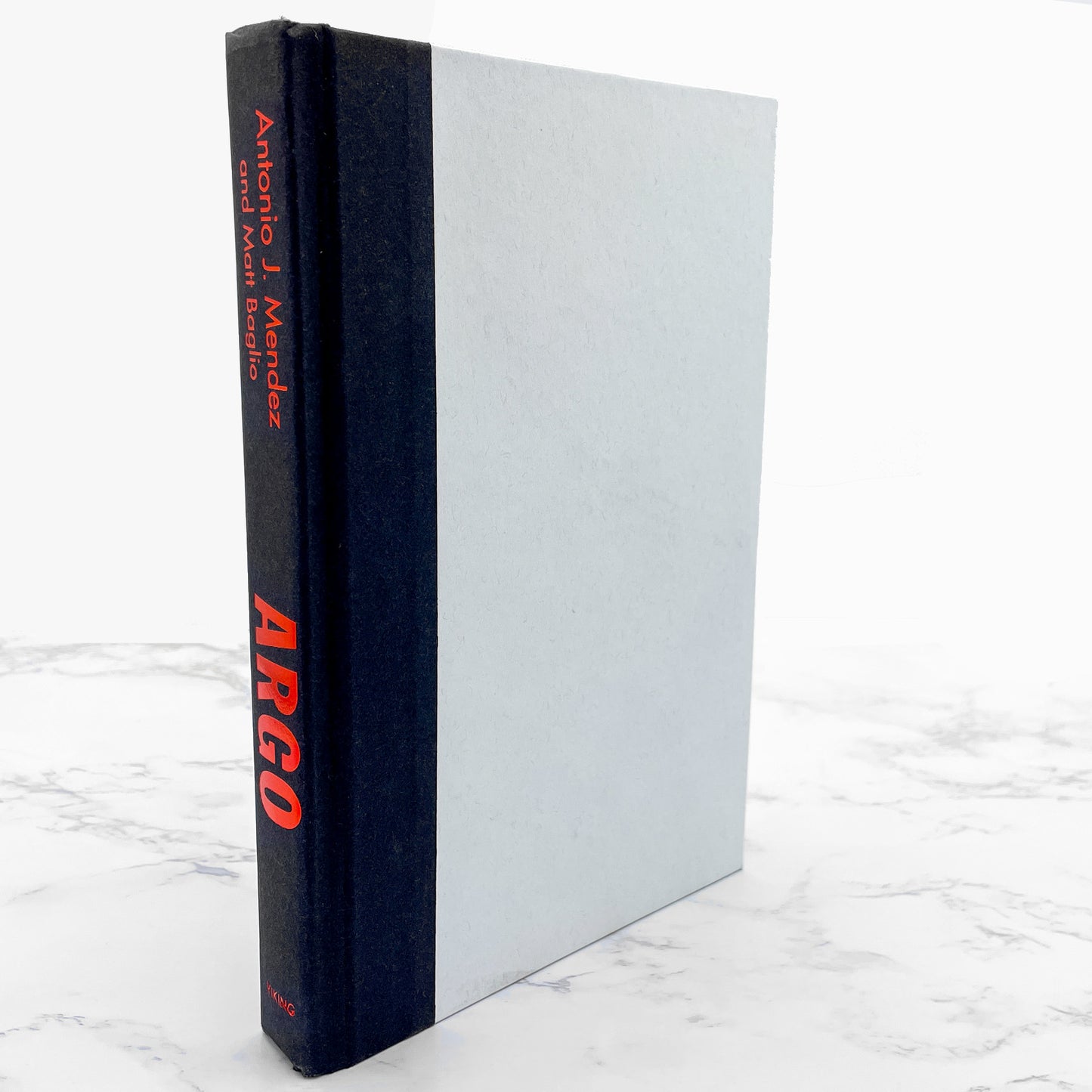 Argo by Antonio J. Méndez & Matt Baglio [FIRST EDITION] 2012 • Viking