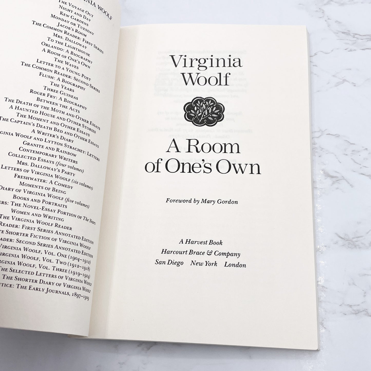 A Room of One’s Own by Virginia Woolf [TRADE PAPERBACK] 1989 • Harvest / Harcourt