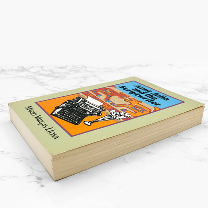 Aunt Julia and the Scriptwriter by Mario Vargas Llosa [FIRST U.S. PAPERBACK PRINTING] 1982 • Farrar Straus Giroux