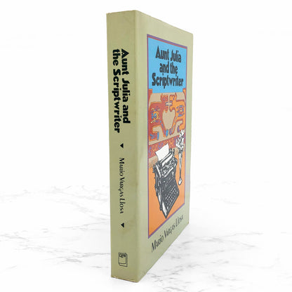 Aunt Julia and the Scriptwriter by Mario Vargas Llosa [FIRST U.S. PAPERBACK PRINTING] 1982 • Farrar Straus Giroux