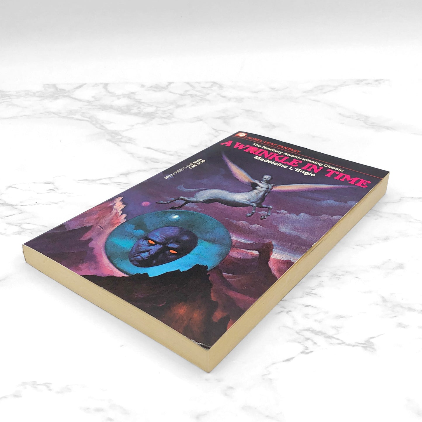 A Wrinkle in Time by Madeleine L'Engle [1976 PAPERBACK] Dell • Laurel-Leaf