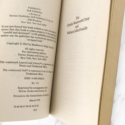 A Wrinkle in Time by Madeleine L'Engle [1976 PAPERBACK] Dell • Laurel-Leaf