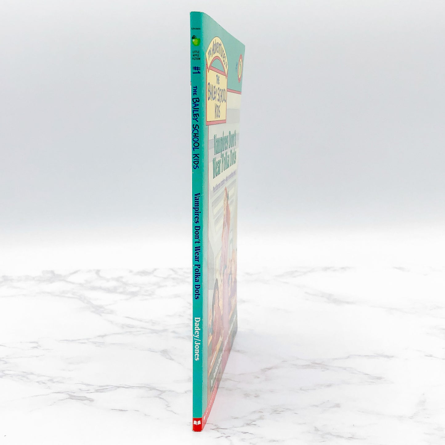 Vampires Don't Wear Polka Dots by Debbie Dadey & Marcia Thornton Jones [FIRST EDITION PAPERBACK] 1990 • Bailey School Kids #1