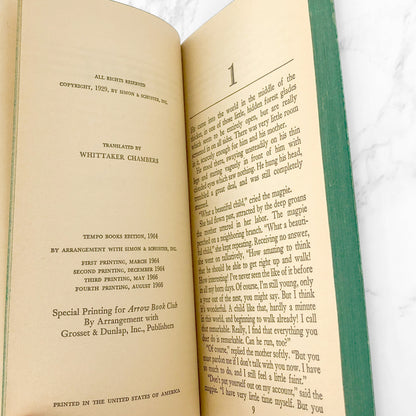 Bambi by Felix Salten [1966 PAPERBACK]