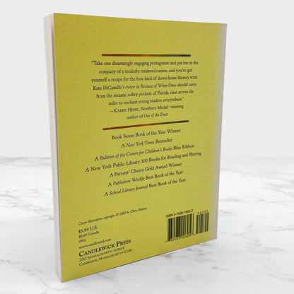 Because of Winn-Dixie by Kate DiCamillo [FIRST PAPERBACK EDITION] 2001 • Candlewick Press