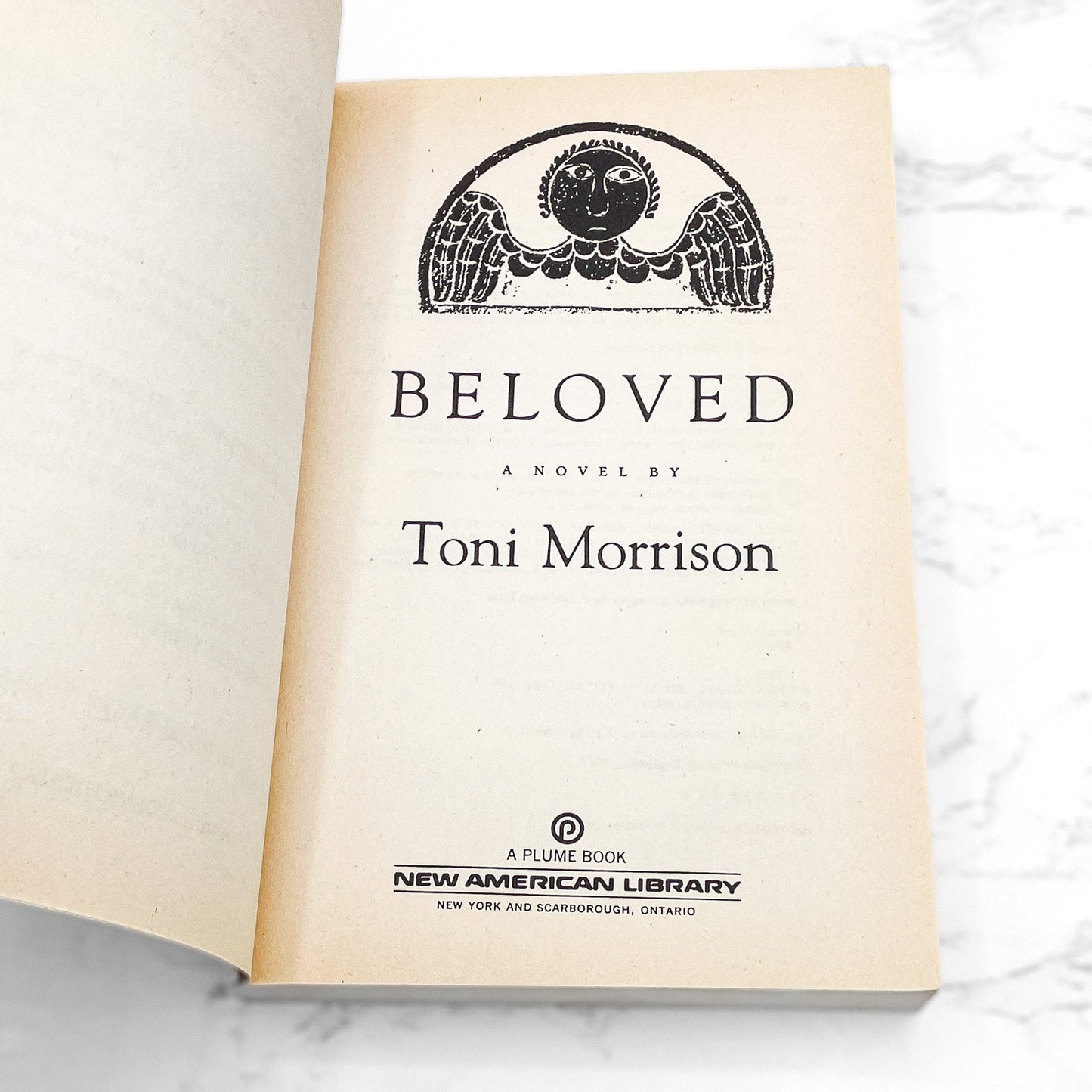 Beloved by Toni Morrison [FIRST PAPERBACK PRINTING] 1988 • Plume