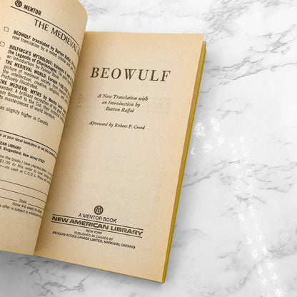 Beowulf - translation by Burton Raffel [1988 PAPERBACK] • Mentor