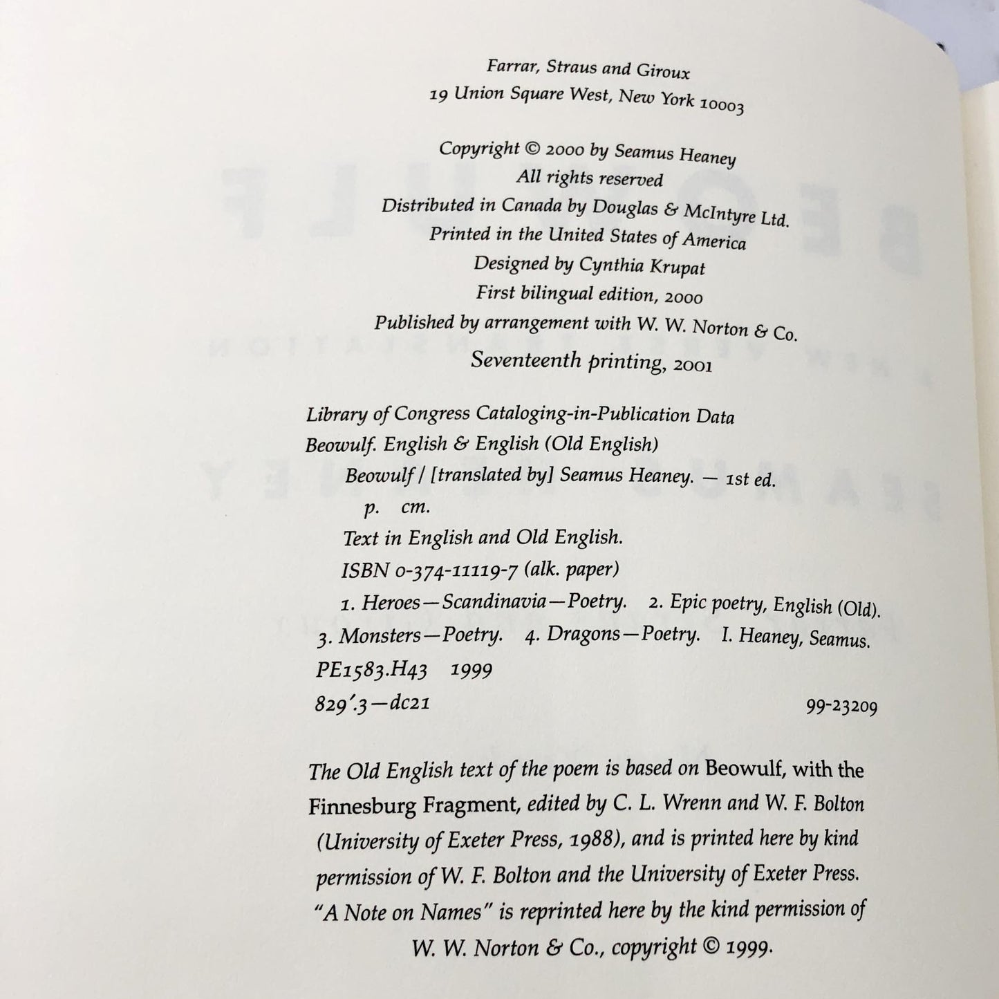 BEOWULF a new verse translation by Seamus Heaney [FIRST BILINGUAL EDITION] 2000 • Farrar Straus & Giroux
