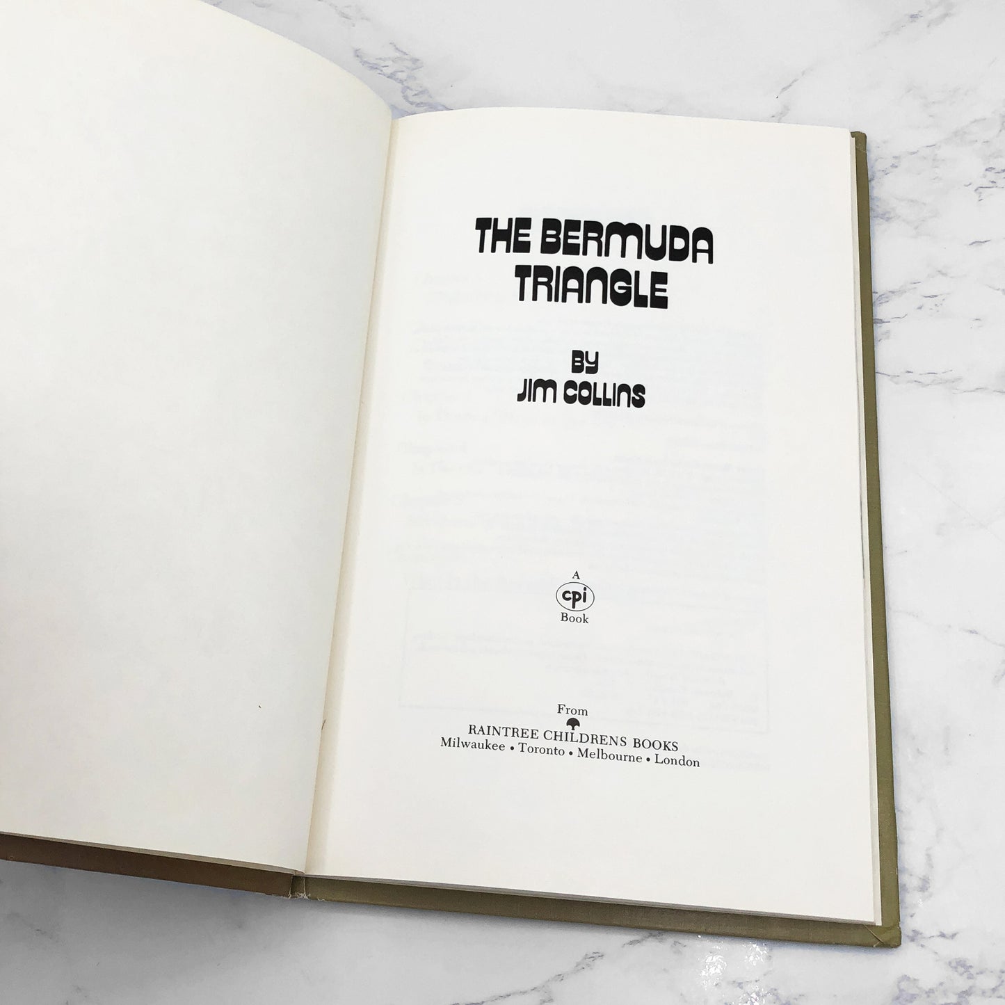 The Bermuda Triangle by Jim Collins [FIRST EDITION] 1977 • Raintree Children's Books