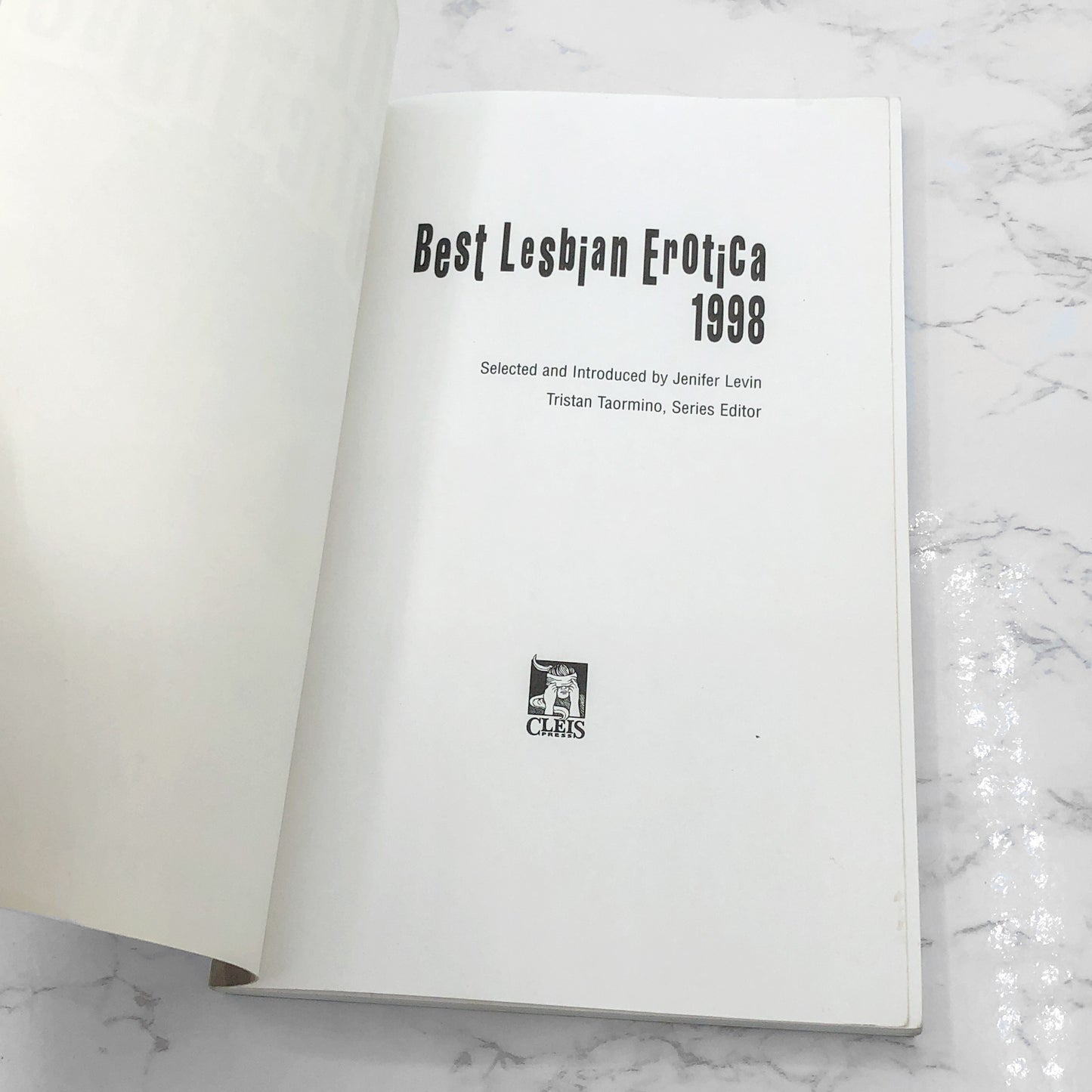 Best Lesbian Erotica 1998 edited by Jennifer Levin [FIRST EDITION PAPERBACK] 1998