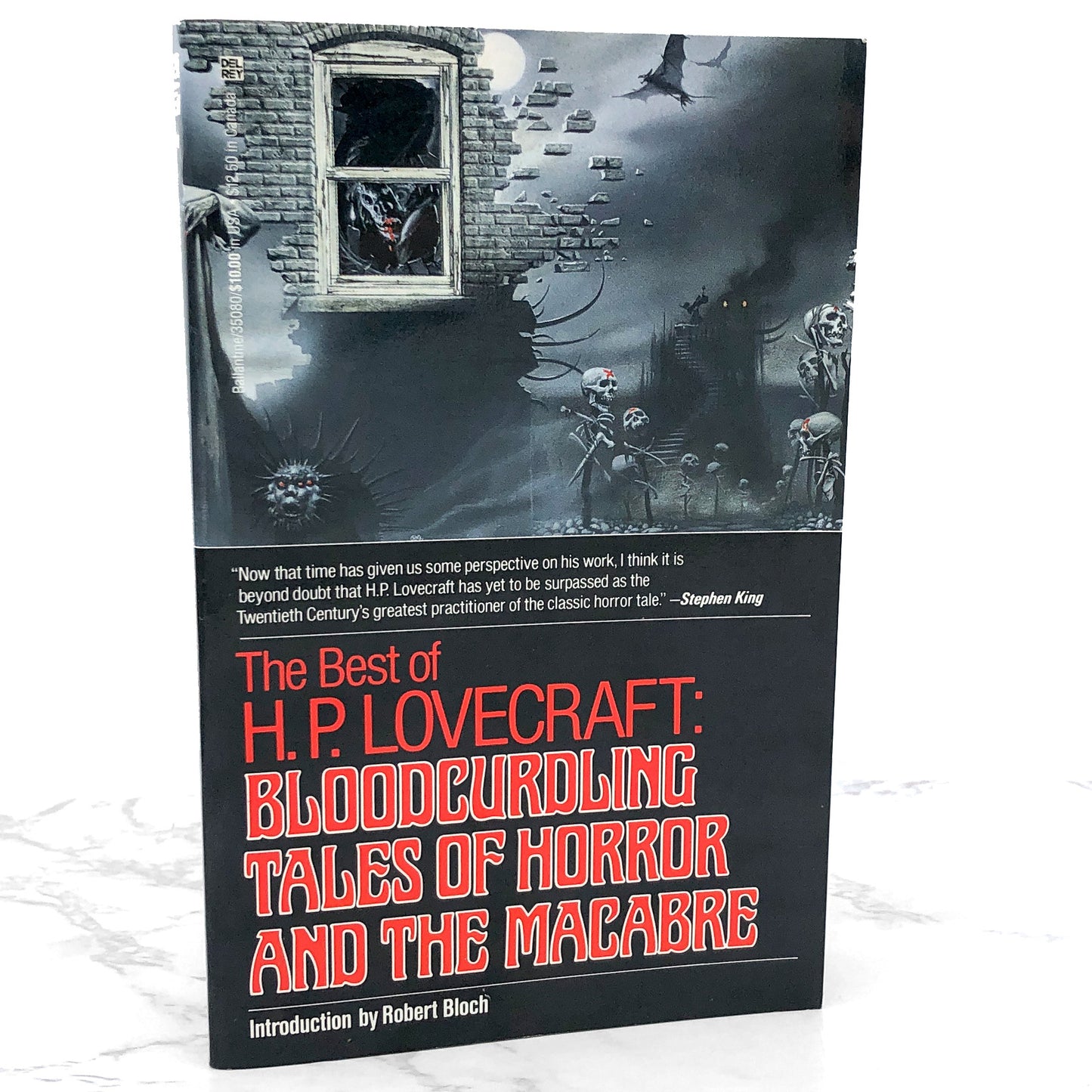 The Best of H.P. Lovecraft: Bloodcurdling Tales of Horror & the Macabre [TRADE PAPERBACK] 1982 • Del-Rey