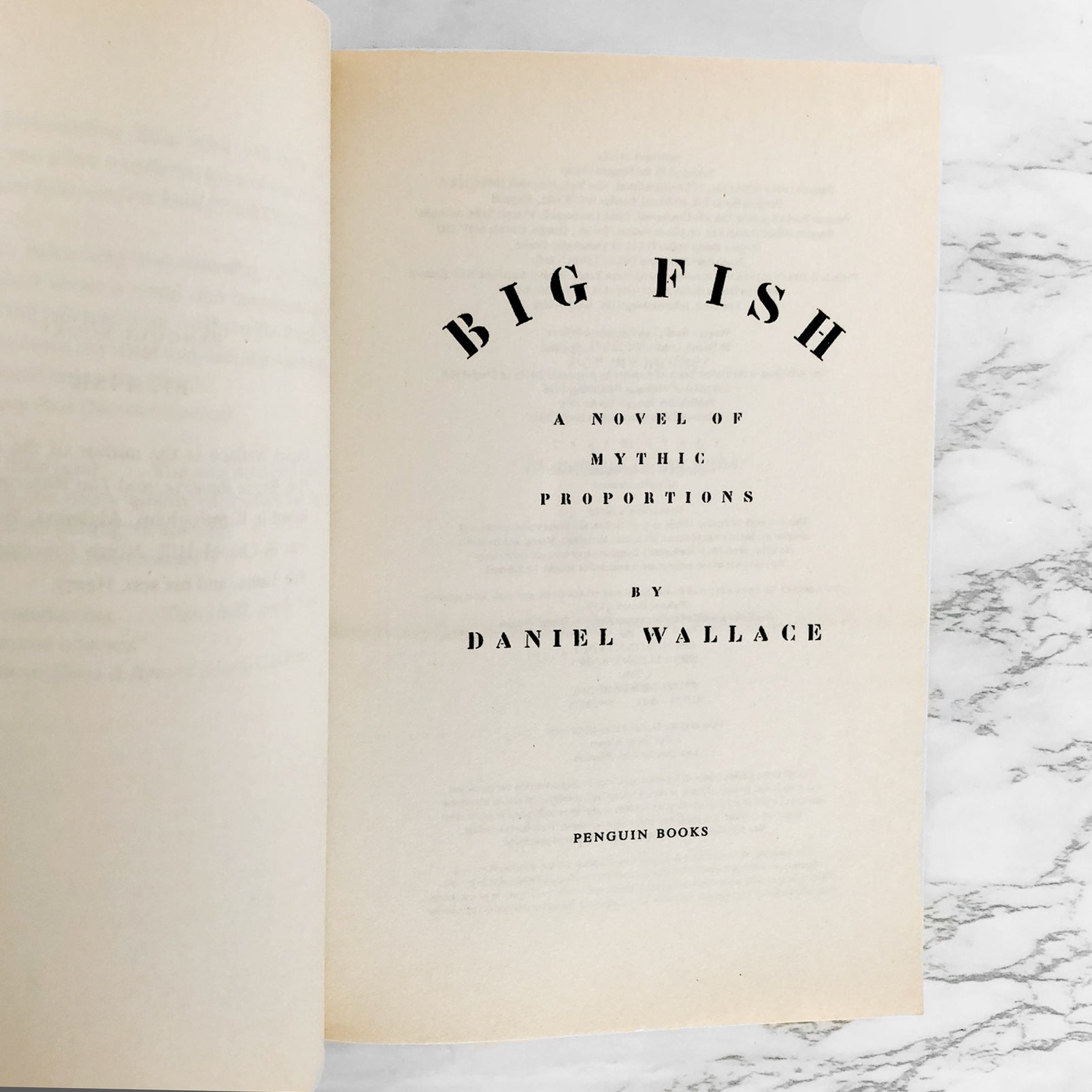 Big Fish: A Novel of Mythic Proportions by Daniel Wallace [TRADE PAPER