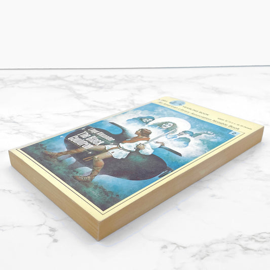 The Black Cauldron by Lloyd Alexander [TRADE PAPERBACK] 1981 • Dell-Yearling