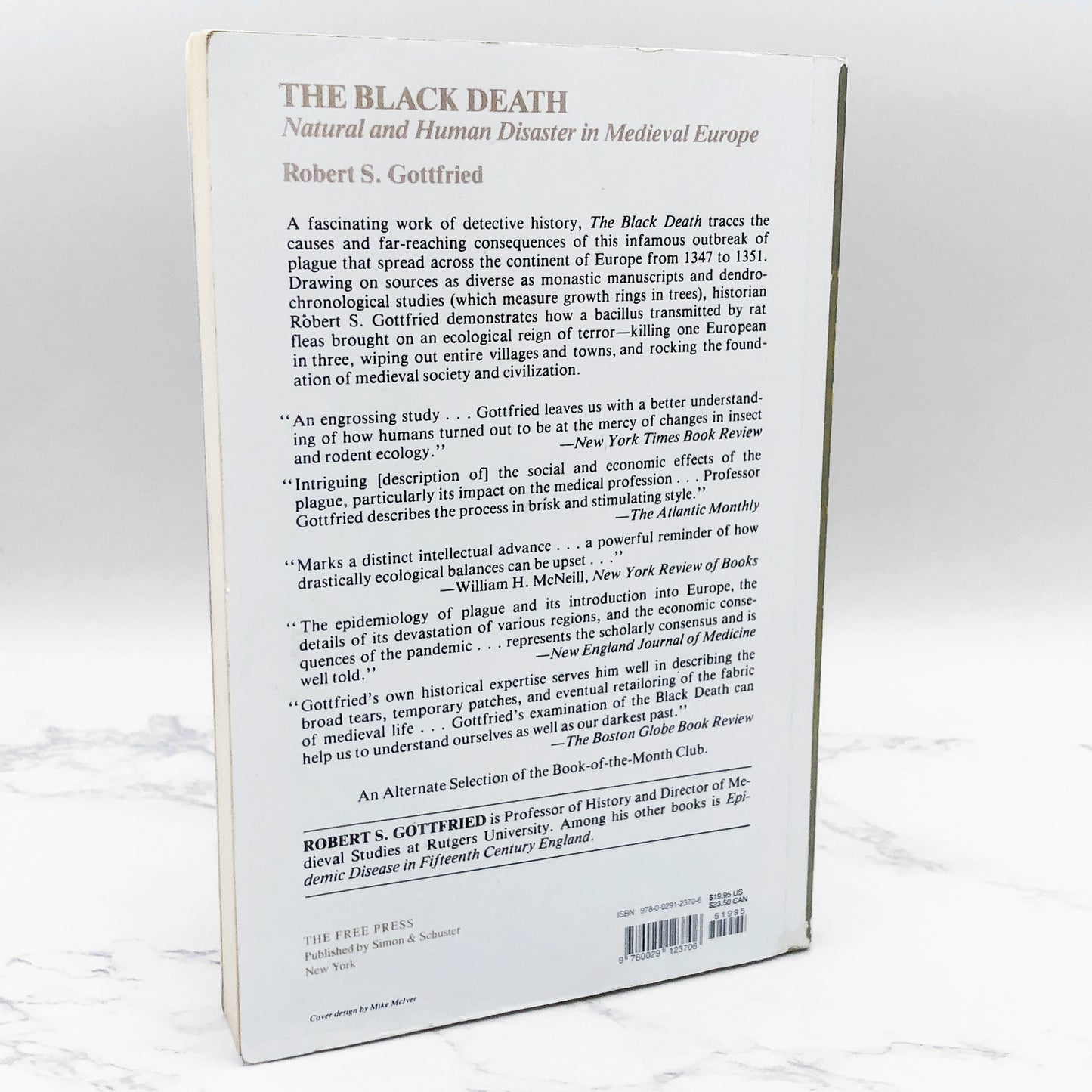 The Black Death: Natural & Human Disaster in Medieval Europe by Robert S. Gottfried [FIRST PAPERBACK EDITION] 1985 • Free Press
