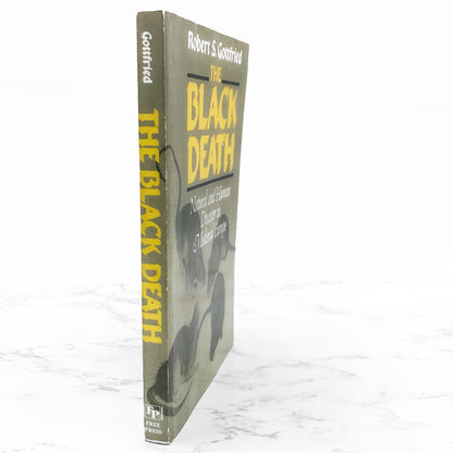 The Black Death: Natural & Human Disaster in Medieval Europe by Robert S. Gottfried [FIRST PAPERBACK EDITION] 1985 • Free Press