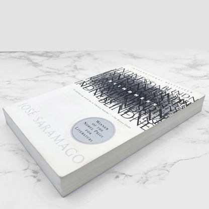 Blindness by José Saramago [FIRST U.S. PAPERBACK EDITION] 1999 • Harvest