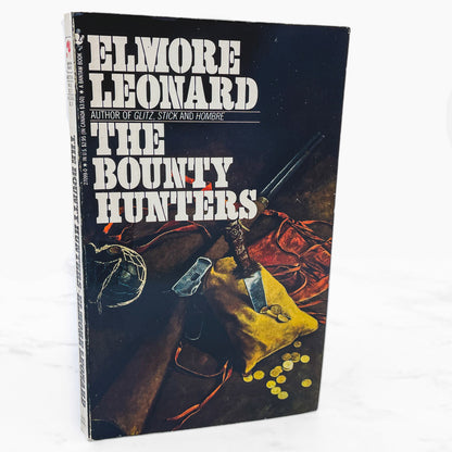 The Bounty Hunters by Elmore Leonard [1985 PAPERBACK] Bantam