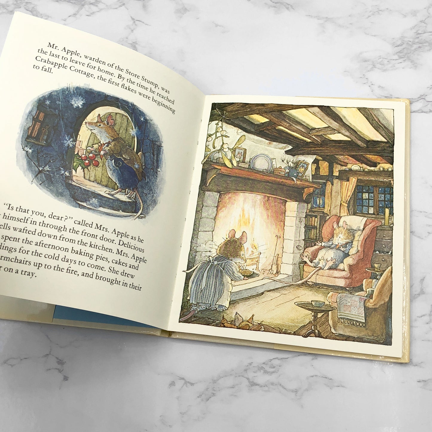 Brambly Hedge #4: Winter Story by Jill Barklem [U.S. FIRST EDITION] 1980 • Philomel Books