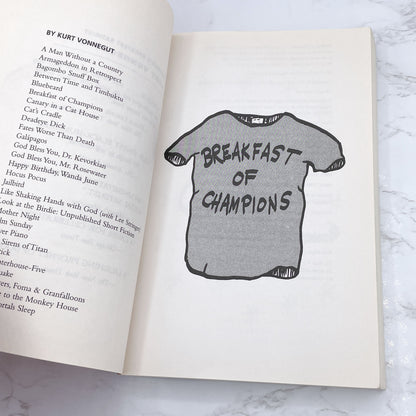 Breakfast of Champions by Kurt Vonnegut [TRADE PAPERBACK] 2011 • Dial