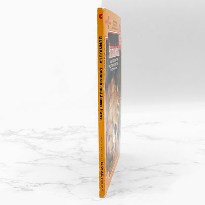 Bunnicula by James Howe [TRADE PAPERBACK] 1987 • Avon Camelot