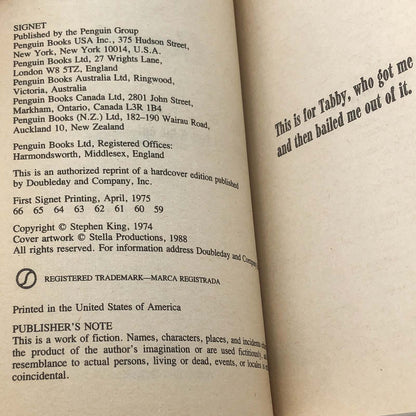 Carrie by Stephen King [1988 PAPERBACK] • Signet Books