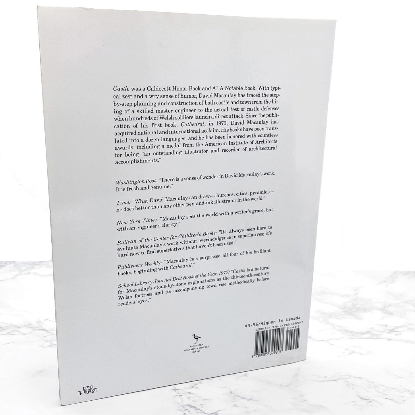 Castle by David Macaulay [XL TRADE PAPERBACK] 1982 • Houghton Mifflin