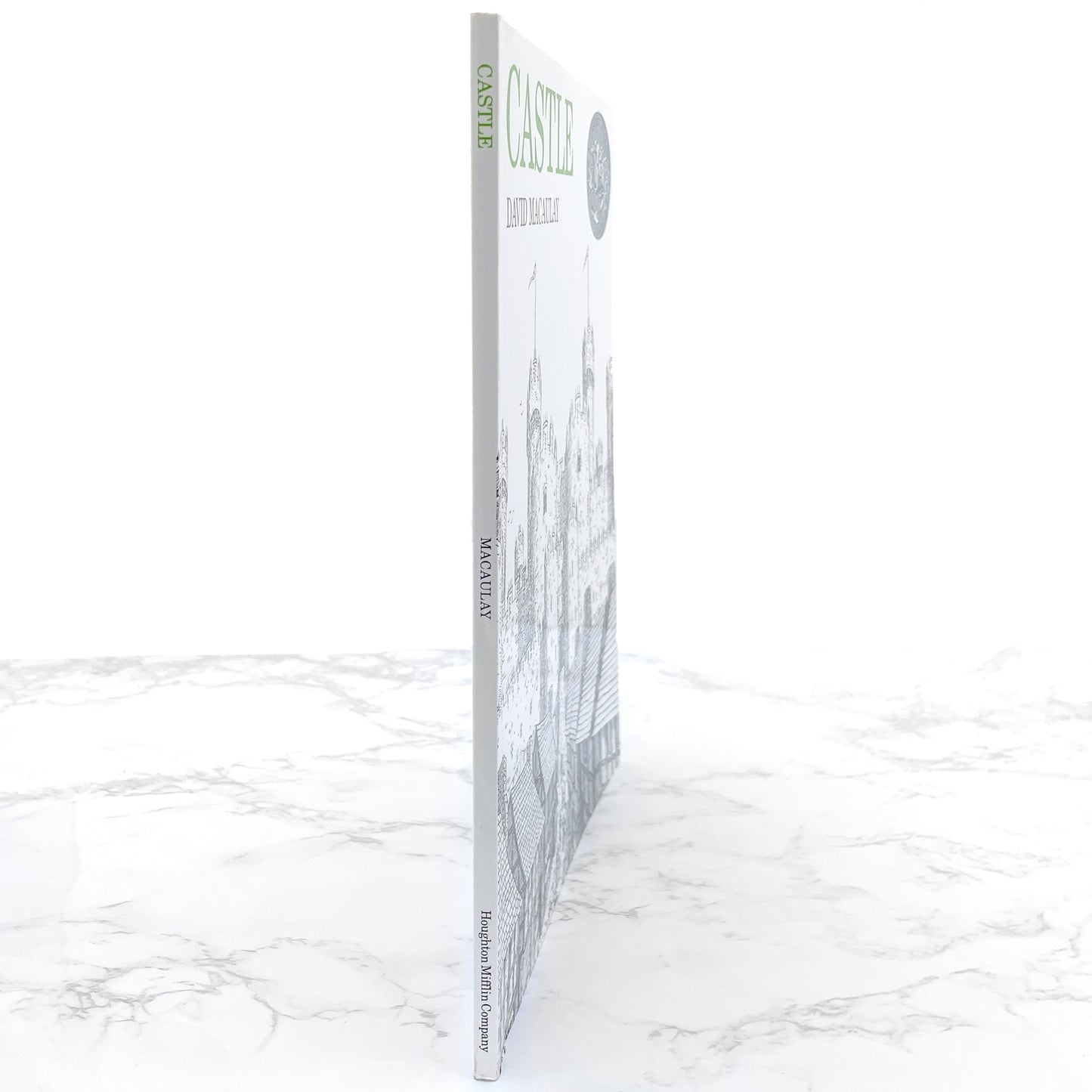 Castle by David Macaulay [XL TRADE PAPERBACK] 1982 • Houghton Mifflin