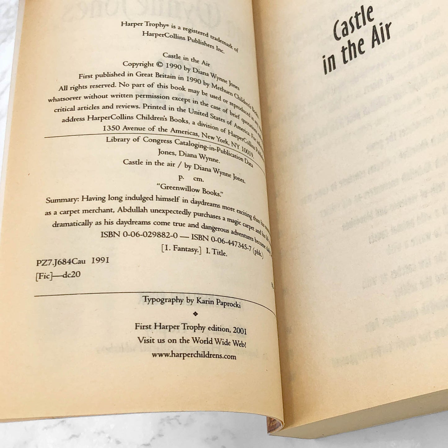 Castle in the Air by Diana Wynne Jones [2001 PAPERBACK] • Howl's Moving Castle #2