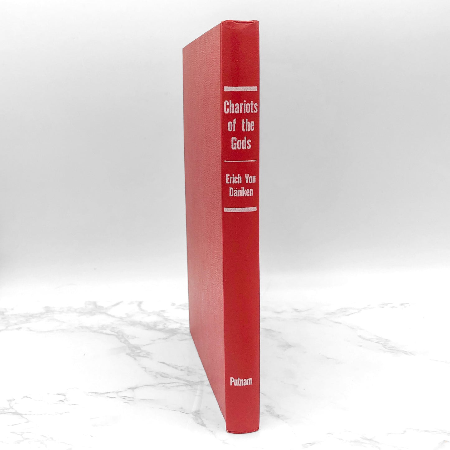 Chariots of the Gods by Erich von Däniken [1969 HARDCOVER] G.P. Putnam's Sons